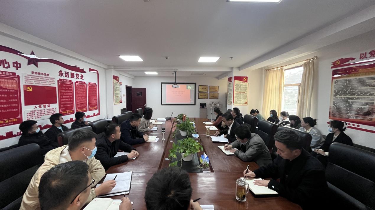 太阳成集团tyc33455 开展“深入学习贯彻党的二十大精神”线上专题培训学习